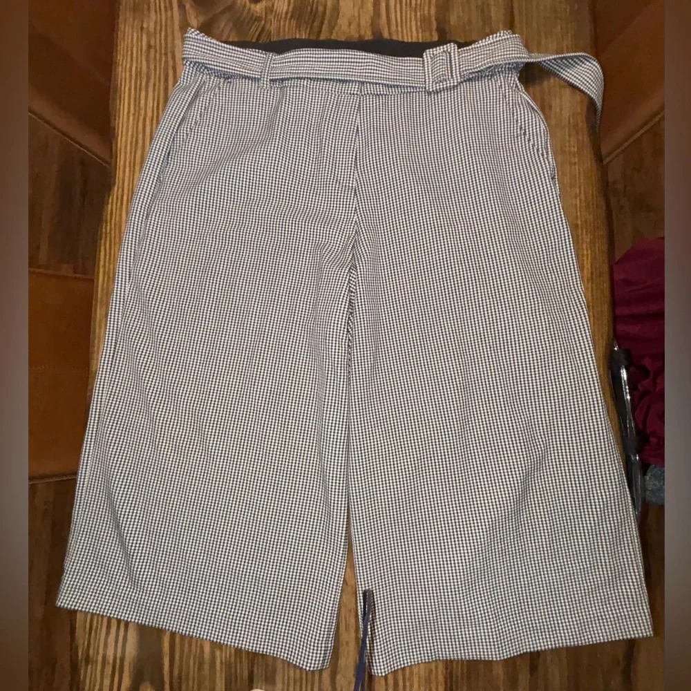 Lane Bryant wide Leg black & white mini checkered cropped pants Women’s size 20 - Picture 3 of 14